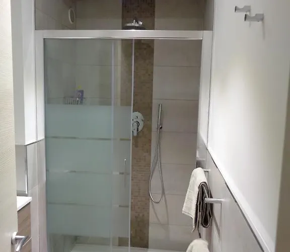 Le Marly Apartment